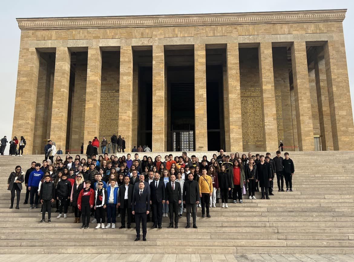 AYRI BİR HEYECAN, UMUT ve GURUR İÇERİSİNDEYİZ…