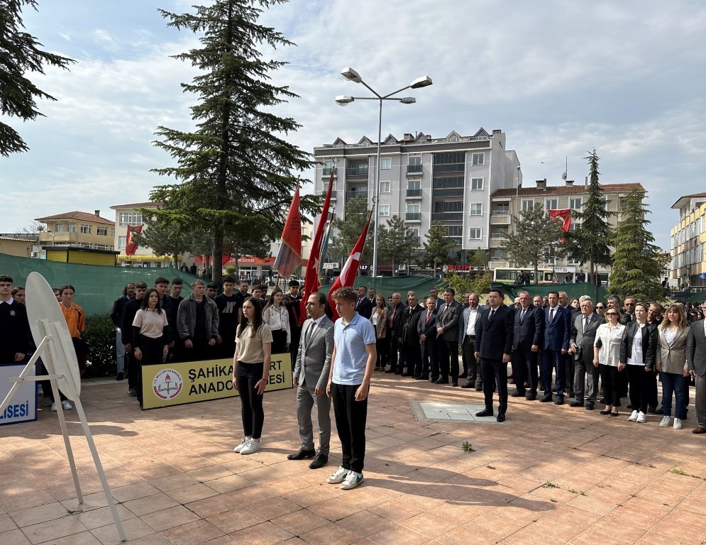 19 MAYIS ATATÜRK'Ü ANMA GEÇLİK ve SPOR BAYRAMIMIZ KUTLU OLSUN🇹🇷