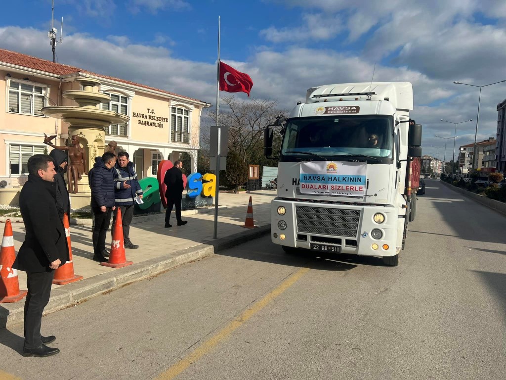 2 MESAİ ARKADAŞIMIZI DAHA AFET ALANINA YOLCU ETTİK