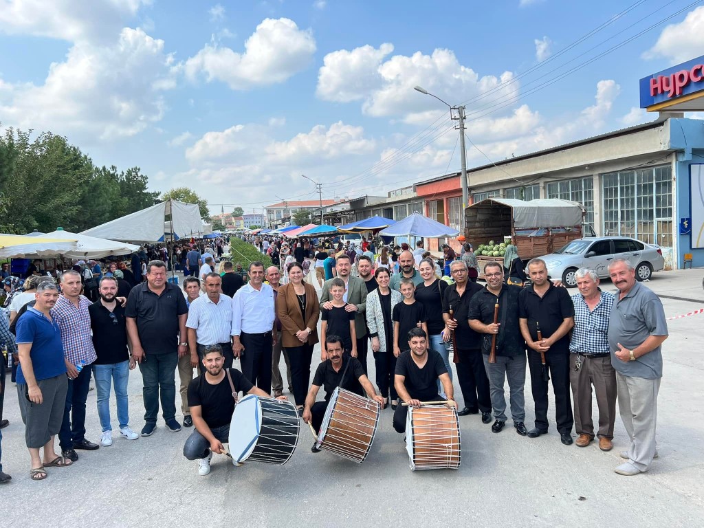 FESTİVAL ALANIMIZDA HEMŞERİLERİMİZLE BİRLİKTEYİZ 