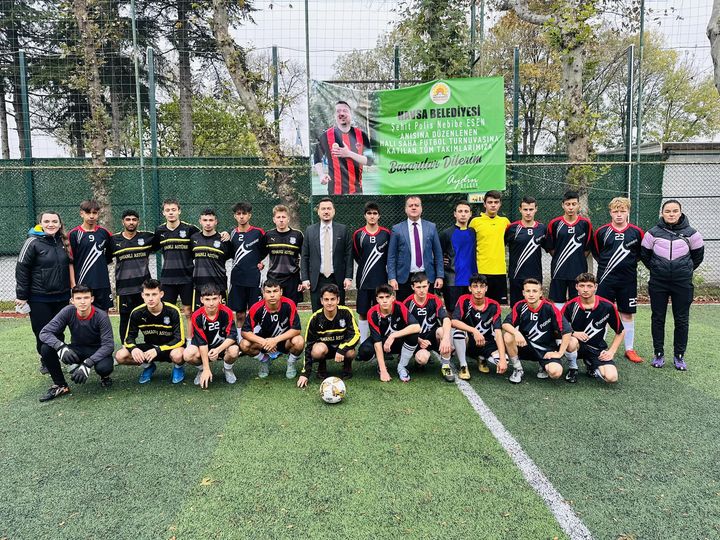 KURTULUŞ BAYRAMI HALI SAHA FUTBOL TURNUVASI HEYECANLI BİR MAÇA SAHNE OLDU ⚽️ ⚽️ 