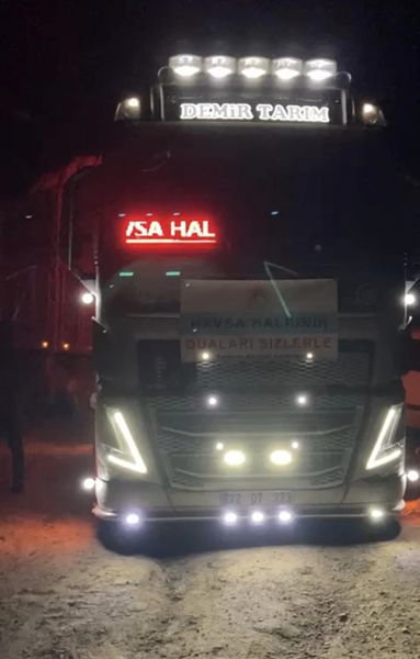 3. ve 4. TIR’LARIMIZ AFAD’IN BELİRLEDİĞİ NOKTALARA ULAŞTI