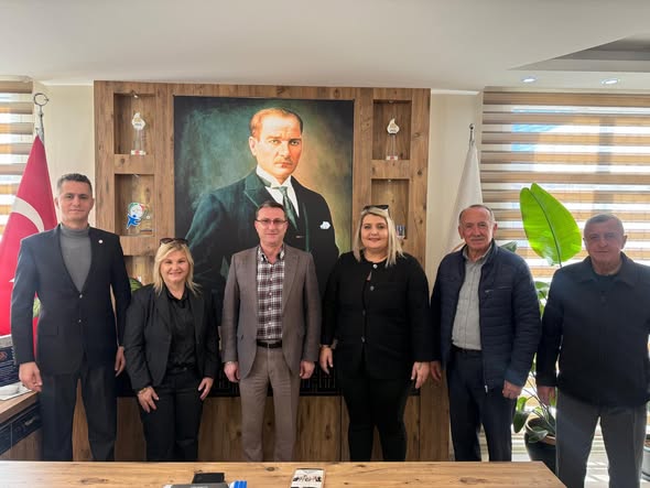 Edirne Cumhuriyetin Özgür Kadınları Derneği'nden Ziyaret