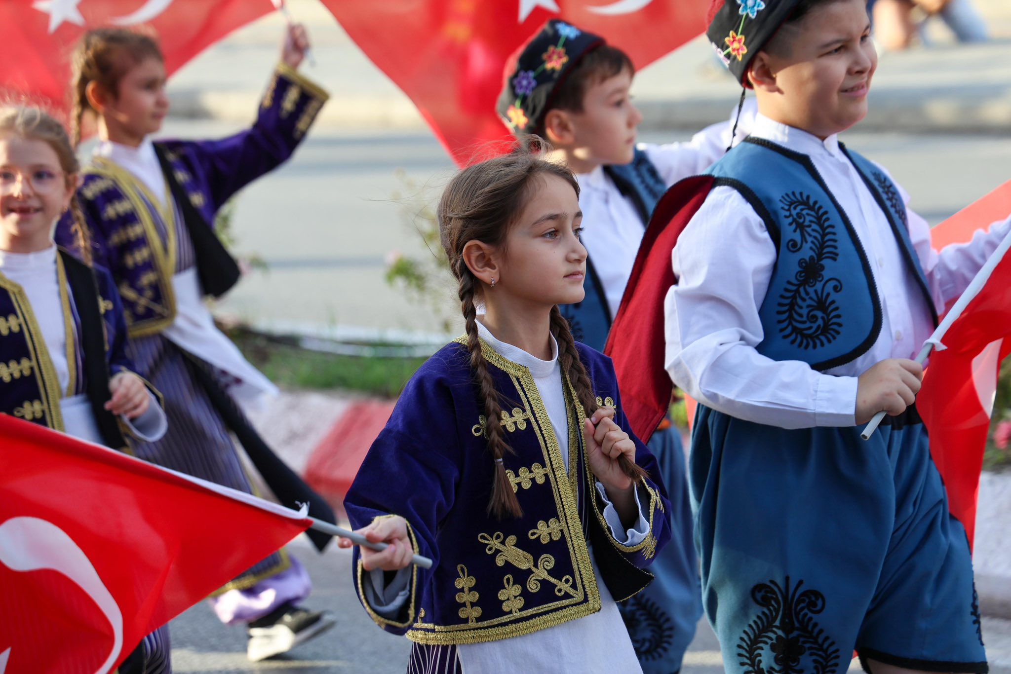 images/100246b9-4fc7-7e51-e4f3-d53d9e930fb0.jpg