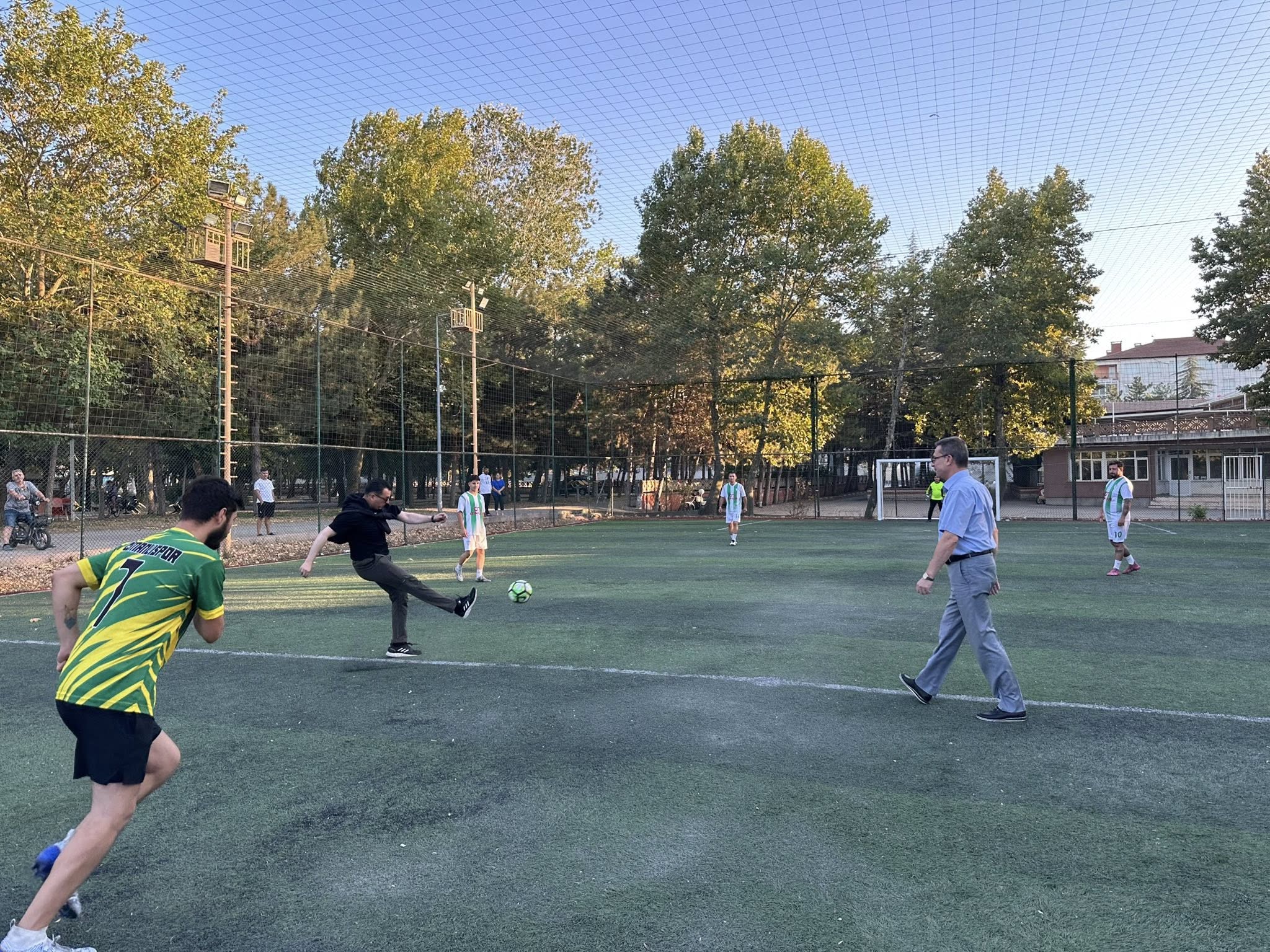 images/13d1fa21-5d25-1e86-3b00-761df1a3e923.jpg