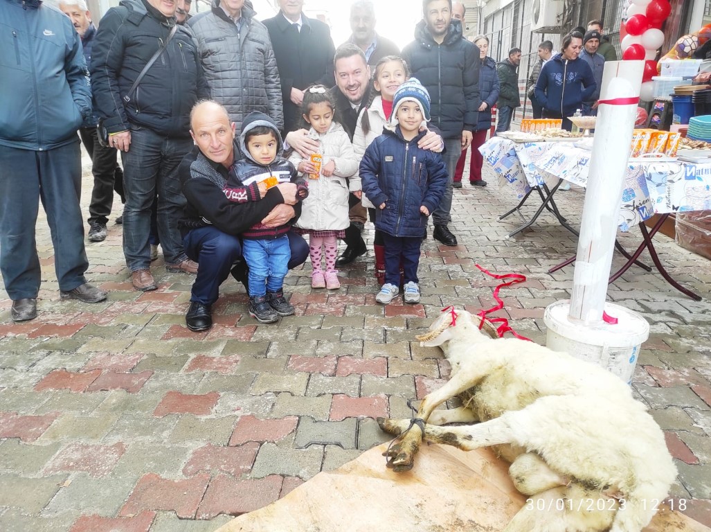 images/b5a2fe76-03bc-809e-c846-37dee438e235.jpeg