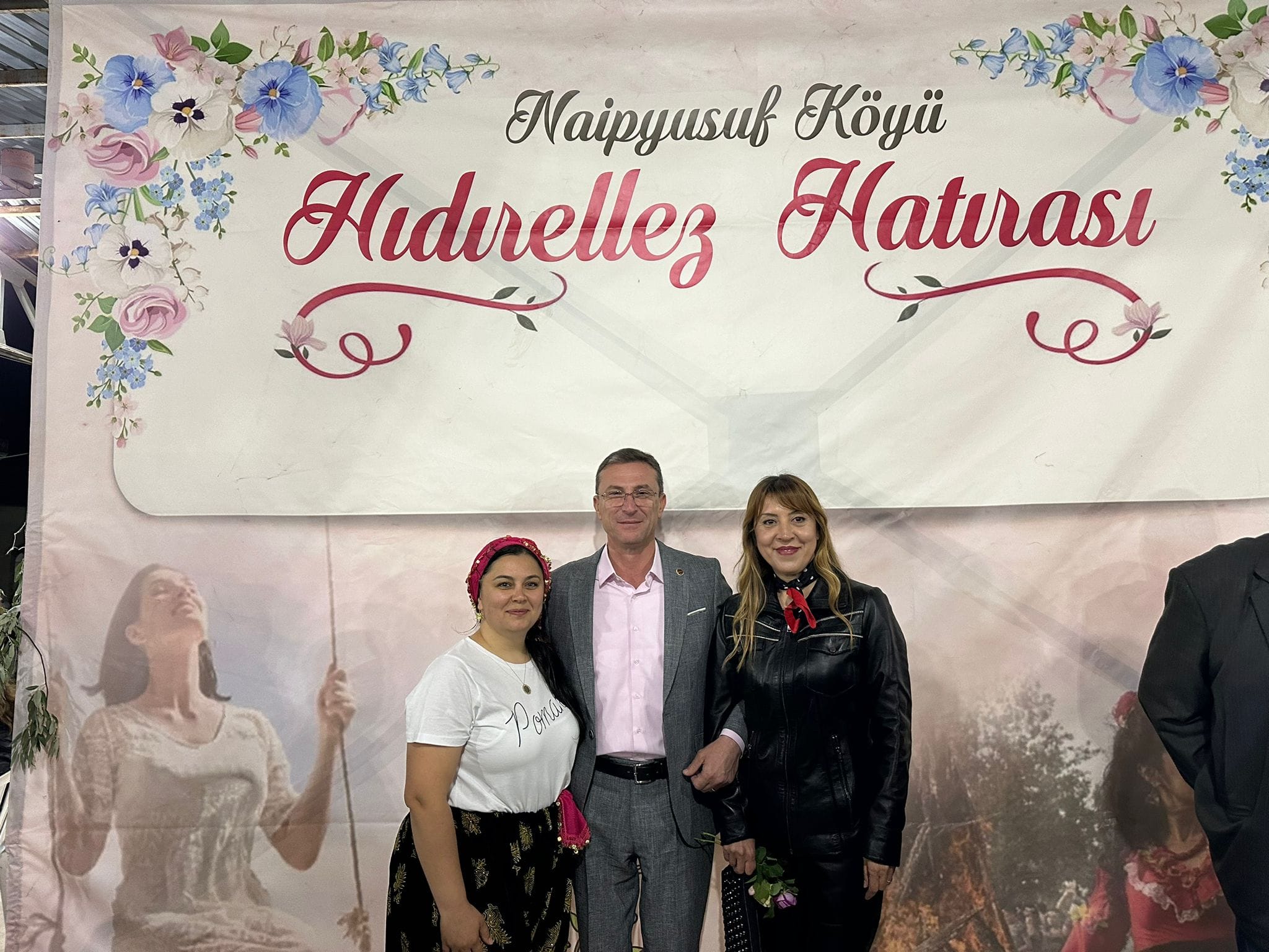 images/d73ebe79-e27b-3020-7f6c-519cb438ea91.jpg