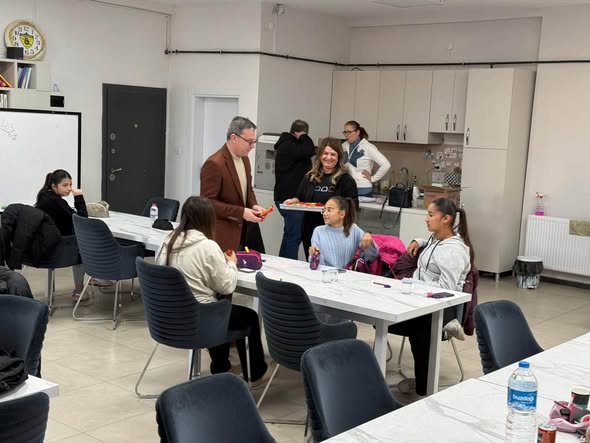 images/dab209b2-3b50-d57f-ad38-69f1b456e26a.jpg